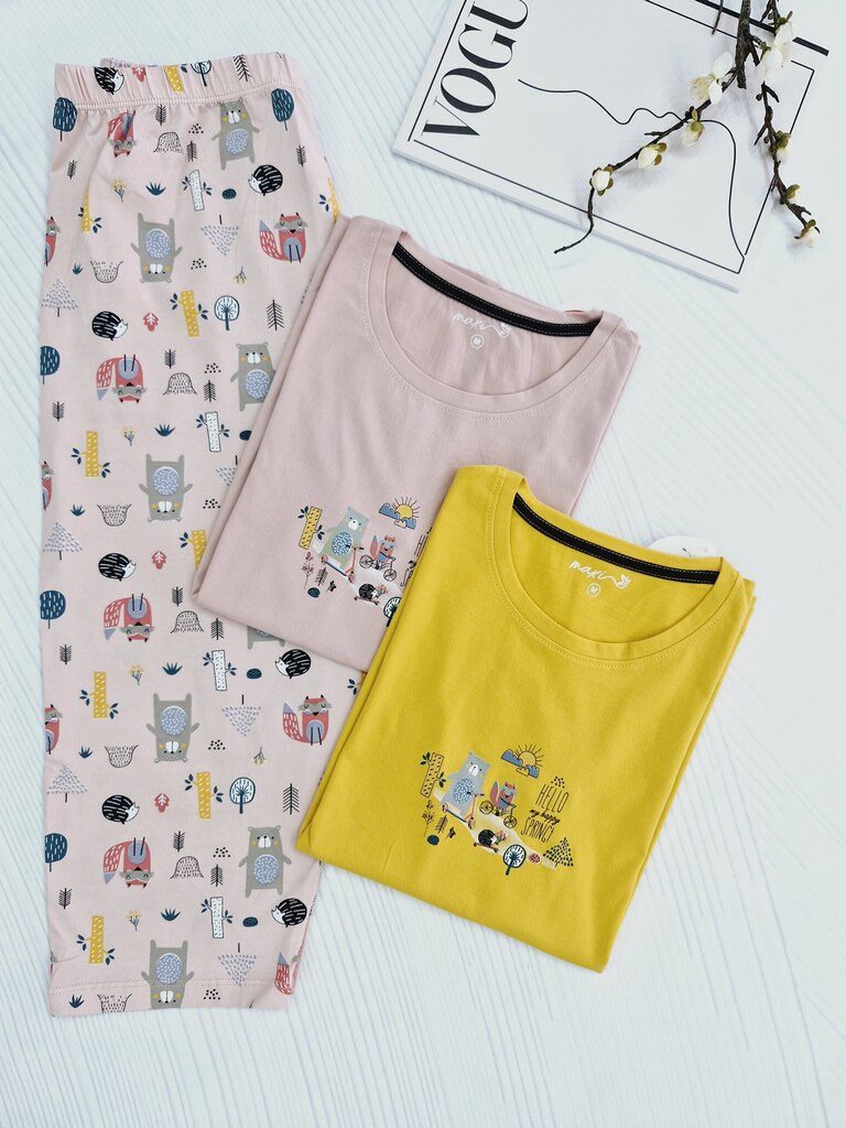 تیشرت و شلوارک